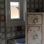 D'hotes Acces Au Panzió